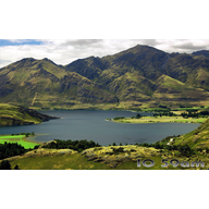 ��ԭ����ʱ������(Highland Lakes Free Screensaver)
